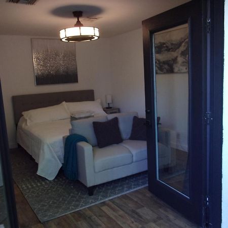 Updated Dwntwn 2Bd Twnhse W/Hot Tub& Private Patio Palm Springs Zewnętrze zdjęcie