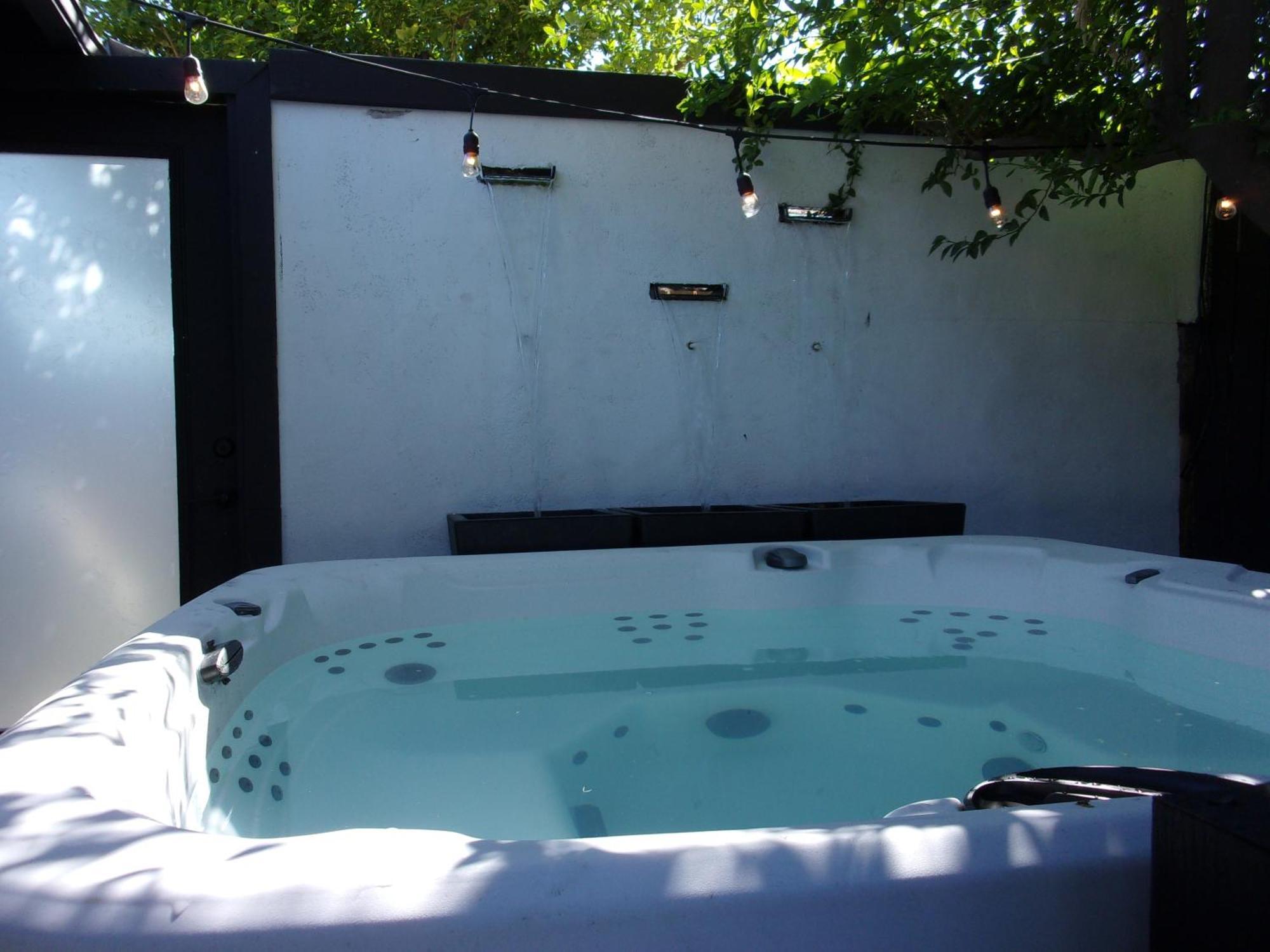 Updated Dwntwn 2Bd Twnhse W/Hot Tub& Private Patio Palm Springs Zewnętrze zdjęcie